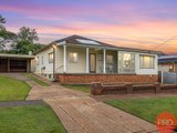 17 Collinson Street, TENAMBIT NSW 2323