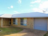 17 Curtis Avenue, BOYNE ISLAND QLD 4680