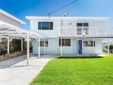 17 Soldiers Point Drive, NORAH HEAD NSW 2263