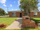 18 Grevillea Crescent, LAKE ALBERT NSW 2650