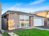 182 Willowdale Drive, DENHAM COURT NSW 2565