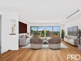 1/853 Henry Lawson Drive, PICNIC POINT NSW 2213