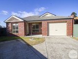 19 Domain Gardens, SEBASTOPOL VIC 3356