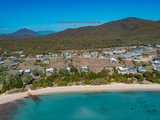 19 Gloucester Avenue, HIDEAWAY BAY QLD 4800