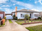 19 Head Street, WENDOUREE VIC 3355