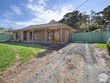 19 North Parade, CRESWICK VIC 3363