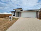 19 Scampi Drive, CLINTON QLD 4680