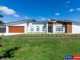 2 Bluskie Close, BUNGENDORE NSW 2621