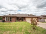 2 Cleary Drive, TAMWORTH NSW 2340