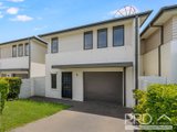 2 Esme Lane Parade, NARWEE NSW 2209