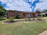 2 Jacaranda Place, TAMWORTH NSW 2340