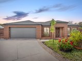 2 Jean Court, MARONG VIC 3515