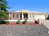 2 Laffertys Walk, EAST ALBURY NSW 2640