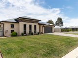 2 Murray Grey Place, BUNGENDORE NSW 2621