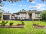 21 Cooinbil Crescent, KOORINGAL NSW 2650