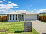 21 Tallowwood Boulevard, COTSWOLD HILLS QLD 4350