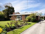 210B Wendouree Parade, LAKE WENDOUREE VIC 3350