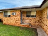 2/122 Piper Street, NORTH TAMWORTH NSW 2340