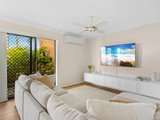 2/13 Christina Court, Mermaid Waters QLD 4218