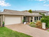 22 Campelles Avenue, VARSITY LAKES QLD 4227