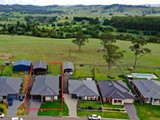 22 Cockatoo Ridge, ABERGLASSLYN NSW 2320