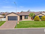22 Warburton Drive, TAMWORTH NSW 2340