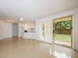 2/22 Binya Avenue, KIRRA QLD 4225