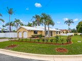 227 Mallawa Drive, PALM BEACH QLD 4221