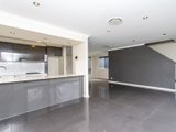 2/400 Glenmore Parkway, Glenmore Park NSW 2745