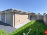 2/41 Shortland Drive, RUTHERFORD NSW 2320
