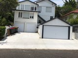 2/5 View Street, WOOLOOWIN QLD 4030