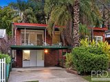 27 Valley Road, PADSTOW HEIGHTS NSW 2211