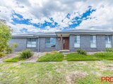 27 Verdelho Drive, TAMWORTH NSW 2340