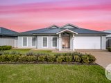 27 Wiveon Street, GOBBAGOMBALIN NSW 2650