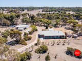 28 Candlebark Court, LONGLEA VIC 3551