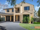 3 Carlowrie Crescent, EAST HILLS NSW 2213
