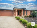 3 Castle Creek Road, WODONGA VIC 3690