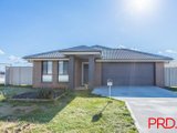 3 Explorers Way, TAMWORTH NSW 2340