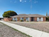 30 Langstaffe Drive, WENDOUREE VIC 3355