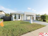 32 Broadwater Place, NEW AUCKLAND QLD 4680