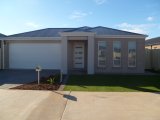 33 Oasis Boulevard, MILDURA VIC 3500