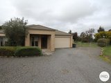 33 Windermere Way, CARDIGAN VILLAGE VIC 3352