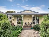 34 Melbourne Road, CRESWICK VIC 3363