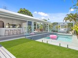 35 Nuthatch Street, Burleigh Waters QLD 4220