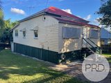 35 Surrey Street, NUNDAH QLD 4012