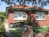 36 Lee Avenue, BEVERLY HILLS NSW 2209