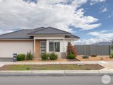 38 Crowther Drive, LUCAS VIC 3350