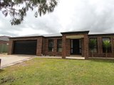 39 Delaney Drive, MINERS REST VIC 3352