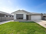 3/9A Clarke Street, MINERS REST VIC 3352