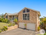 4 Amaroo Crescent, FINGAL BAY